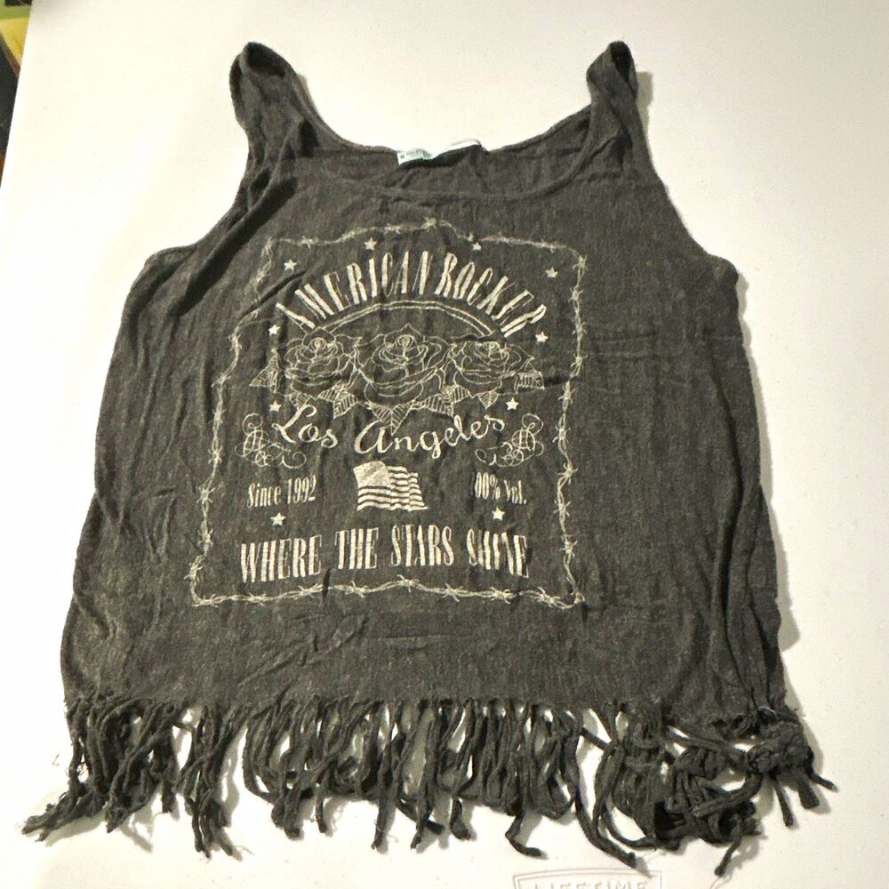 Maurices Girls Gray Graphic Print Scoop Neck Cropped Fringe Tank Top: Size M